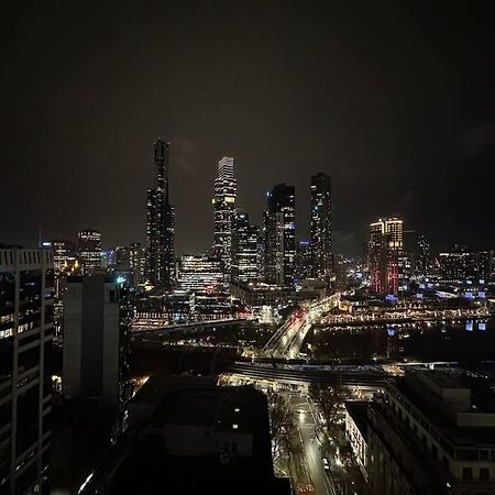 Premium Corporate Studio + Yarra Views Apartment Мелбърн Екстериор снимка